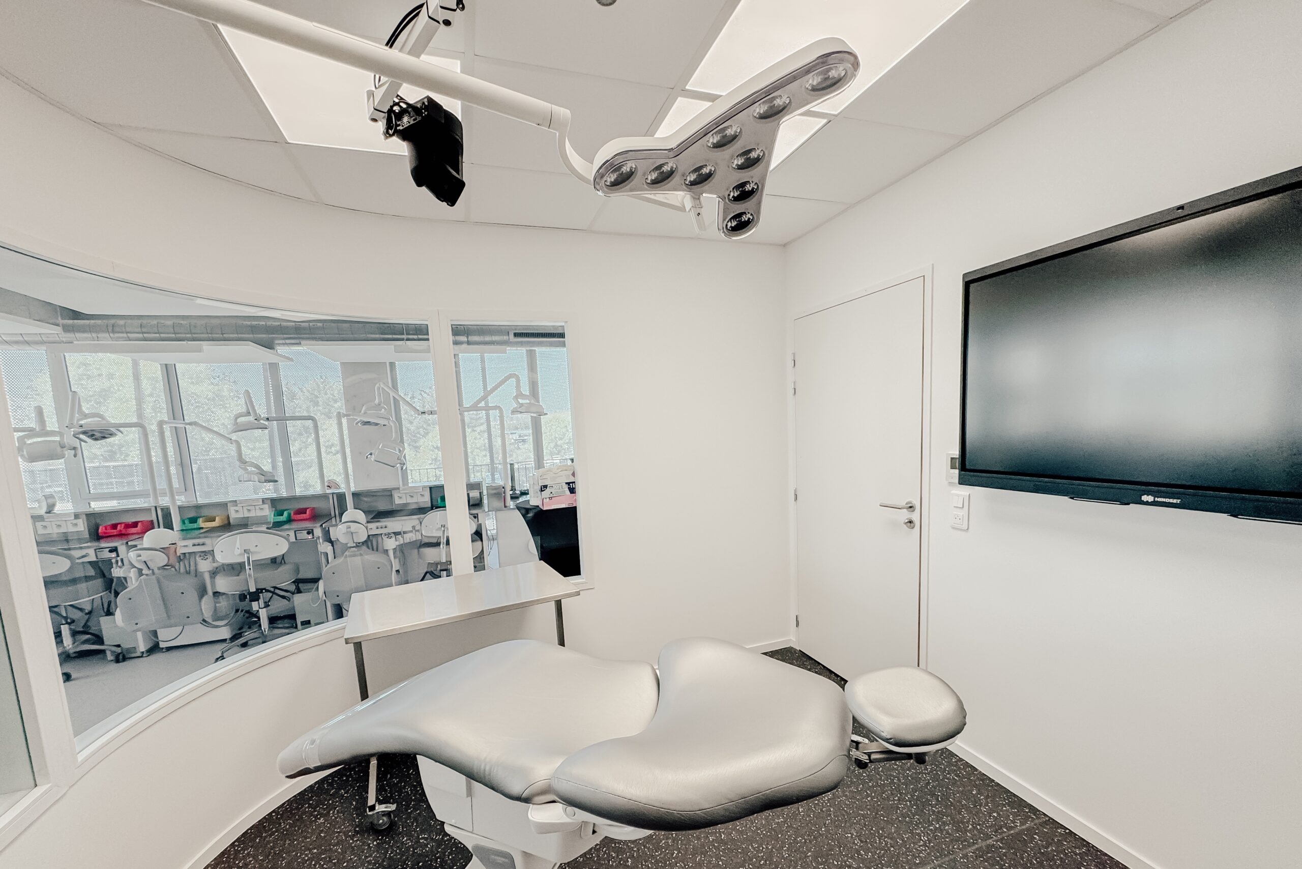 SALLE CHIRURGIE INTERVENTION EN DIRECT SALLE CHIRURGIE INTERVENTION EN DIRECT